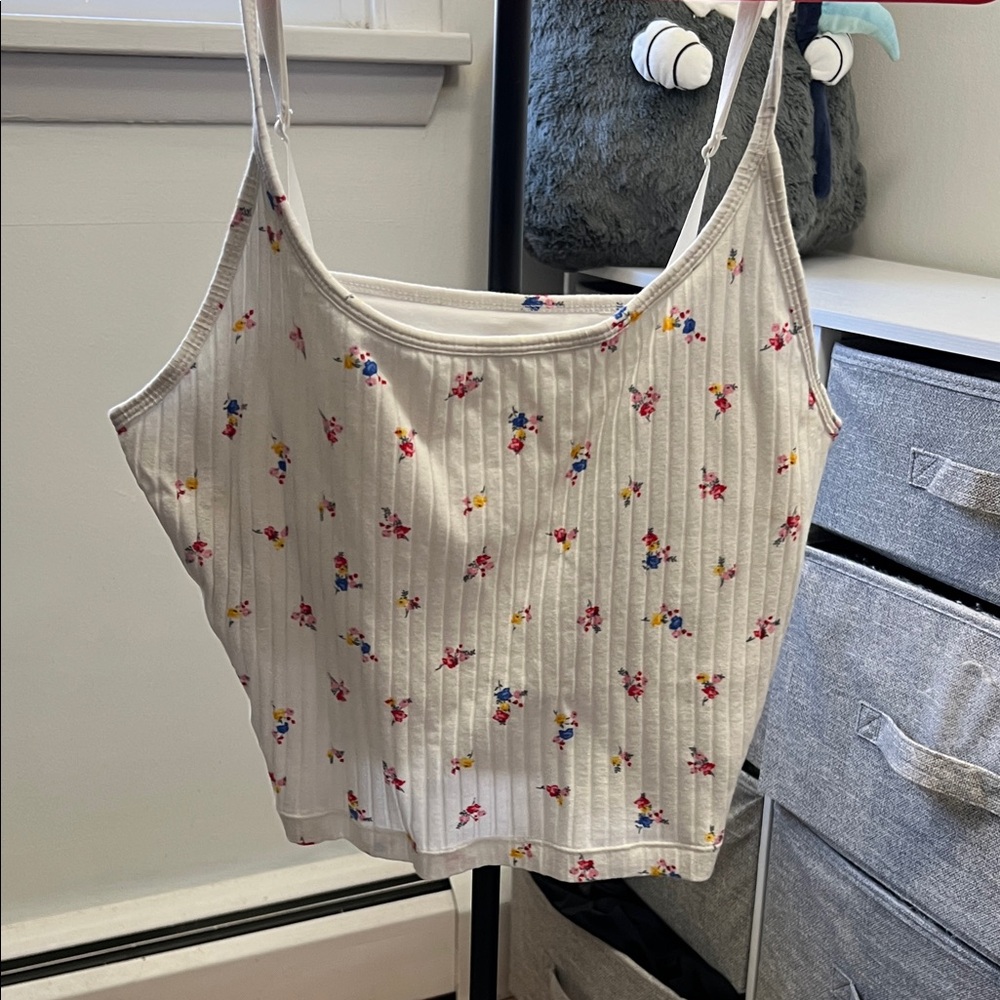 NWOT Old Navy Floral Ribbed White Cami Tank Top